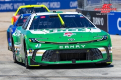20_Erik-Jones