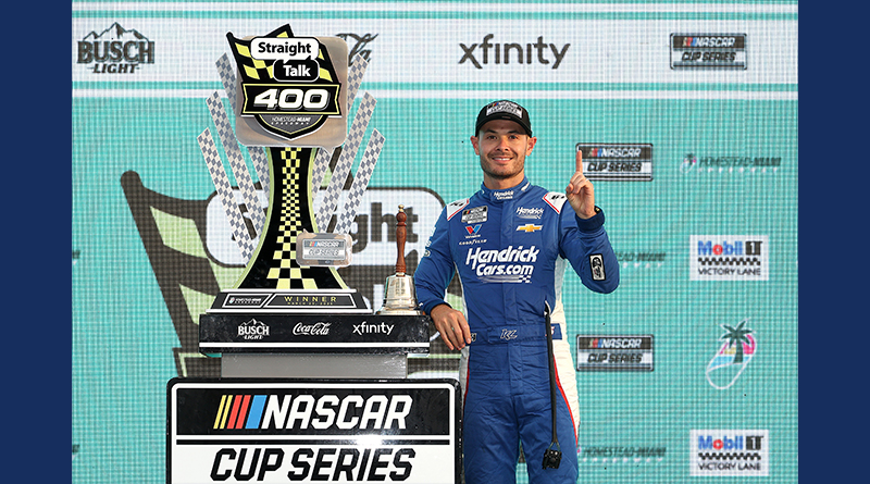 <strong>Kyle Larson gets first Cup win of the season at Homestead-Miami</strong>